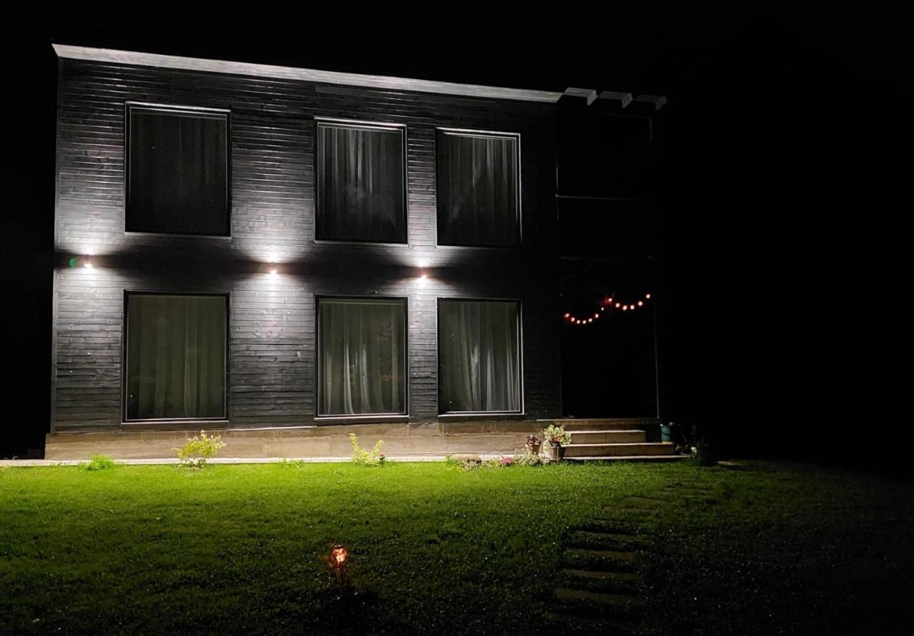 Casa De Pe Un Deal-Provita De Sus-Prahova ภายนอก รูปภาพ