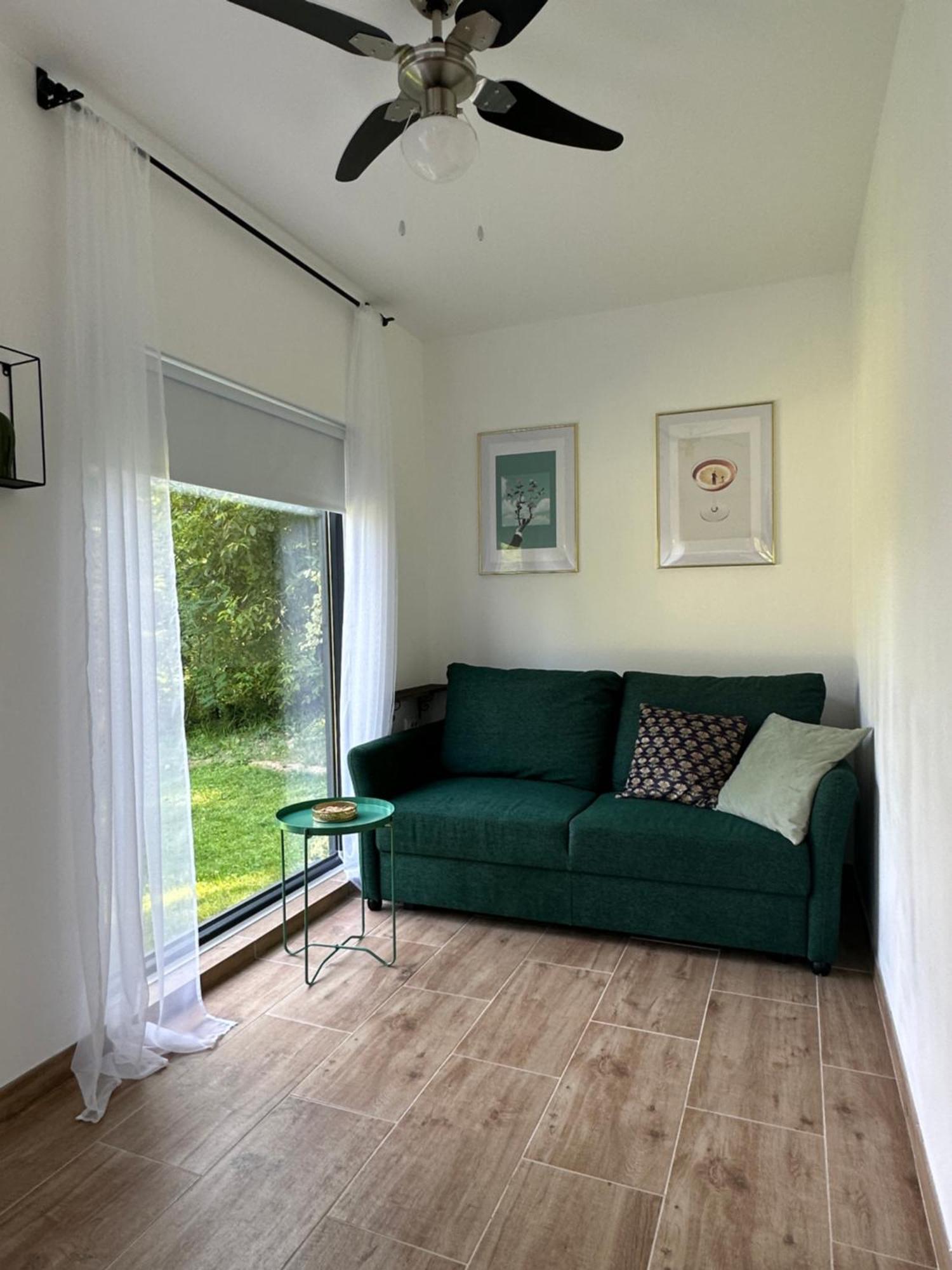 Casa De Pe Un Deal-Provita De Sus-Prahova ภายนอก รูปภาพ
